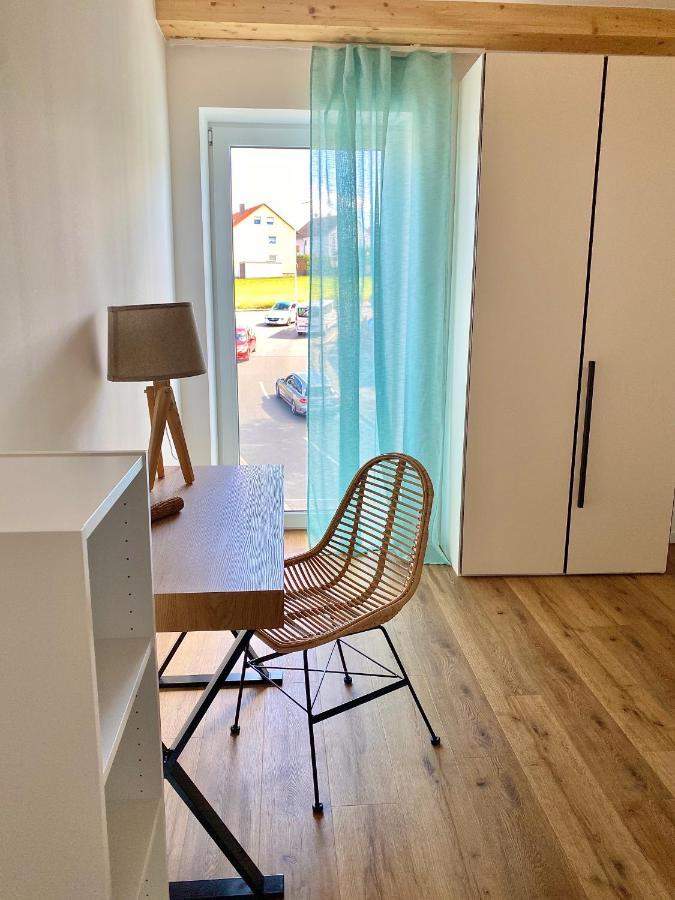 Apartments Bei Playmobil 2,130 M2,24H Self Check-In,Free Parking Zirndorf Eksteriør bilde